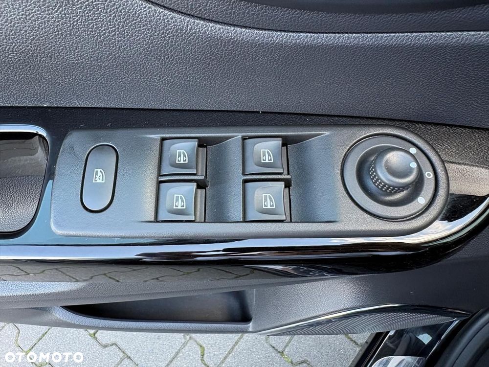 Renault Captur 0.9 Energy TCe Limited - 18