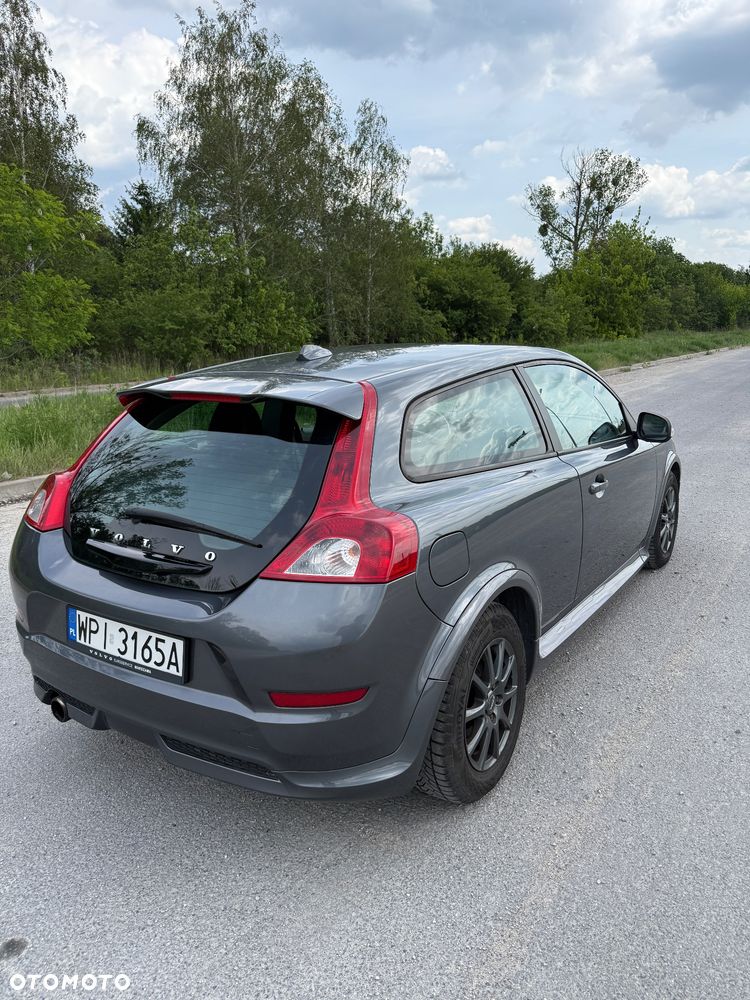 Volvo C30 1.6D Momentum - 6