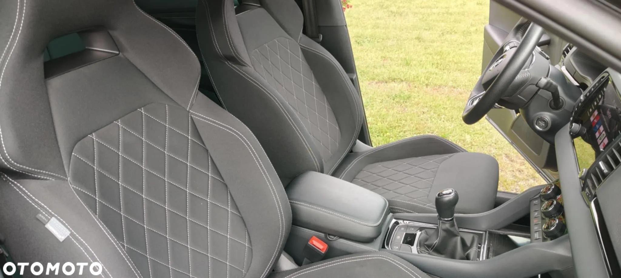 Skoda Karoq 2.0 TDI SCR 4x2 Sportline - 13