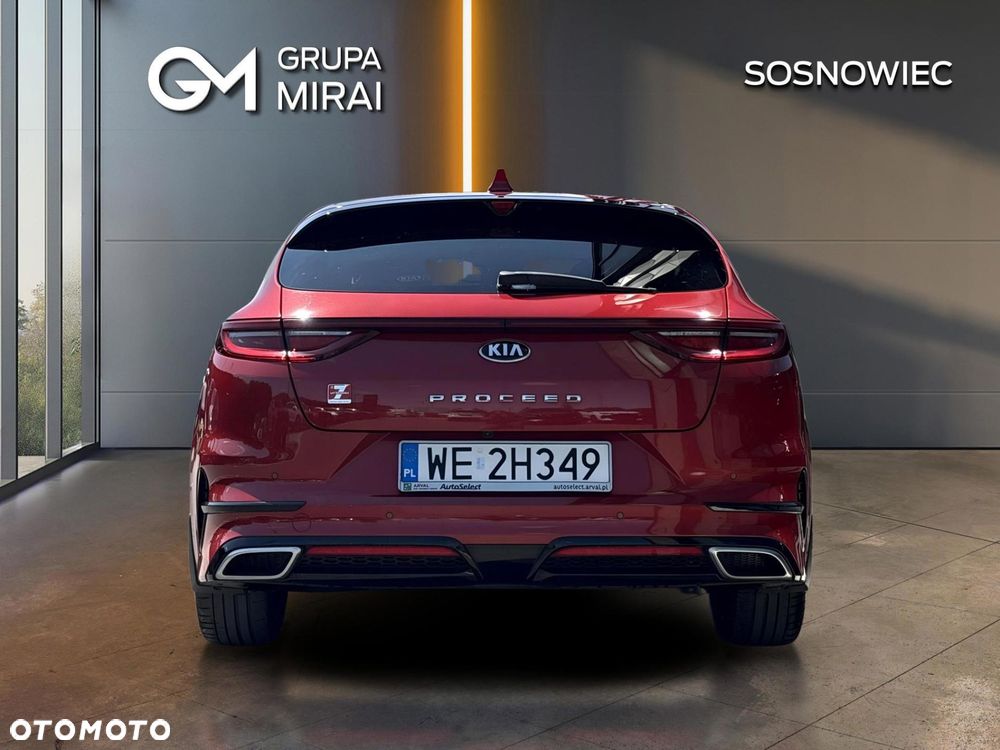 Kia ProCeed - 4