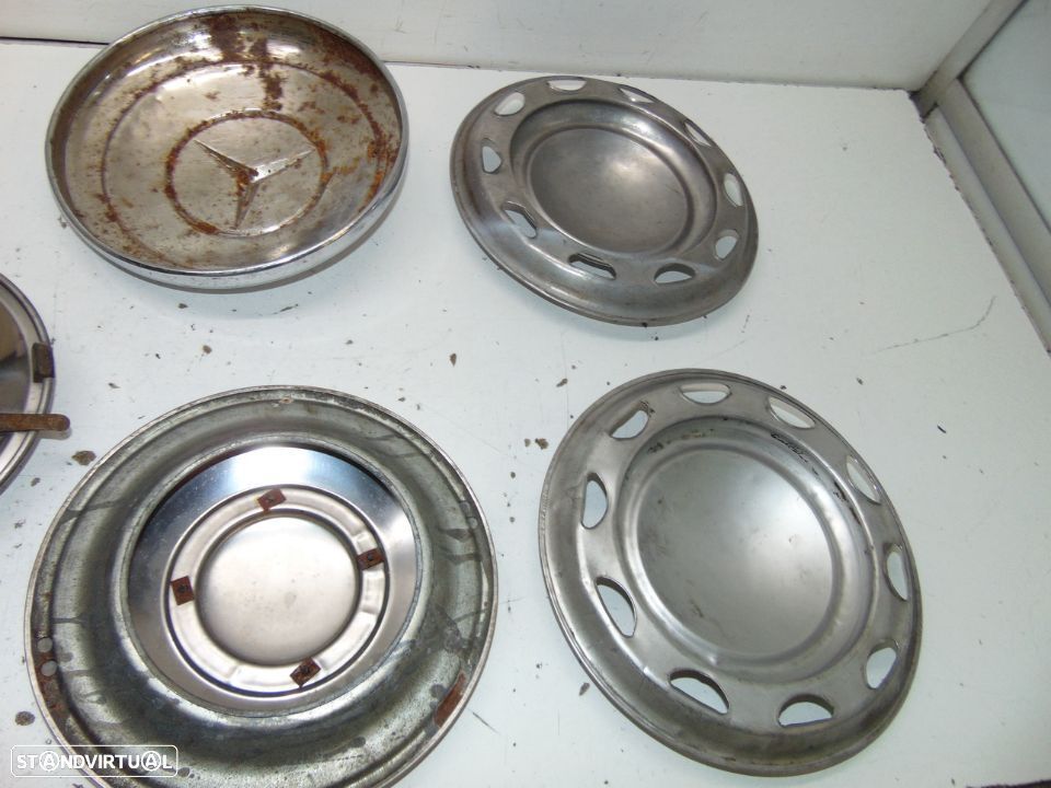 Antigos e clássicos tampões de roda - 9