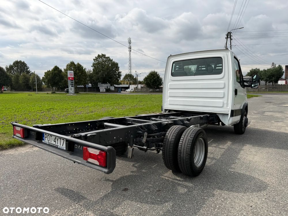 Iveco 60C18 * 3.0 / 180KM * Rama do zabudowy * Rozstaw osi: 3.45m * - 15