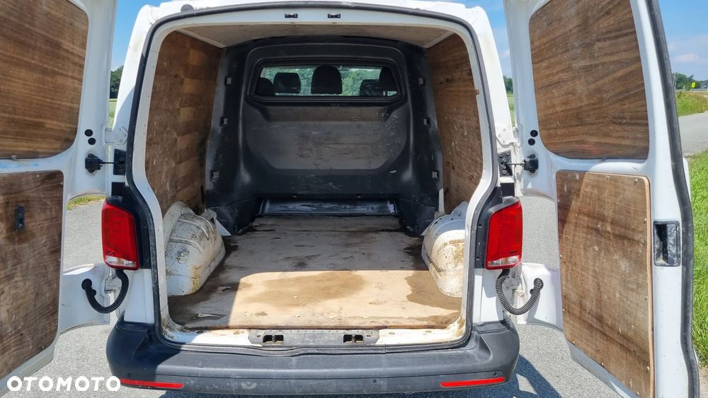 Volkswagen Transporter - 20