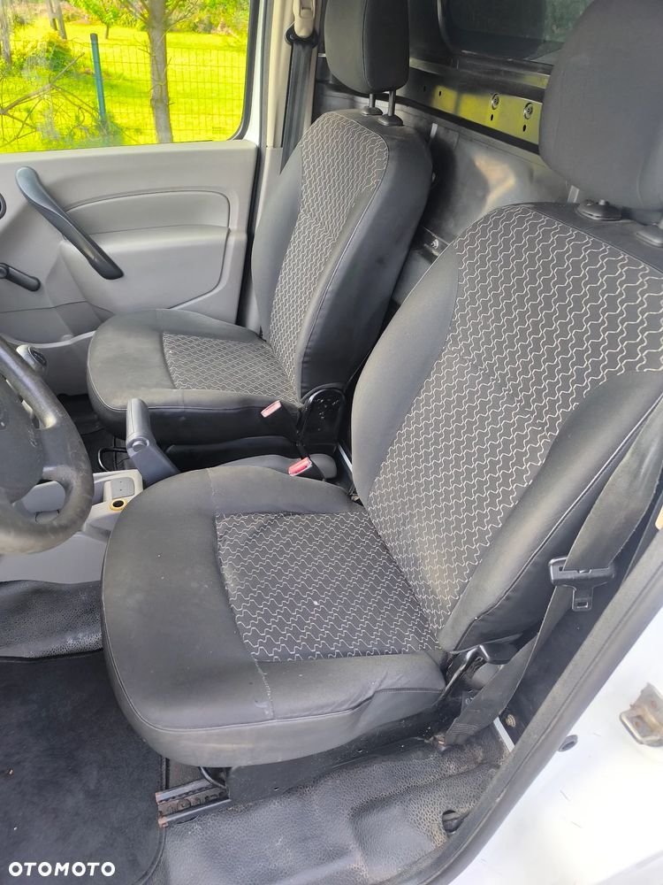 Renault Kangoo - 8