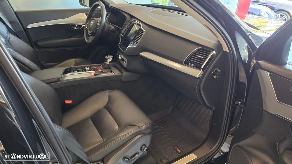 Volvo XC 90 2.0 D4 Momentum - 52