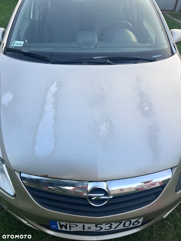 Opel Corsa 1.4 16V Cosmo - 29