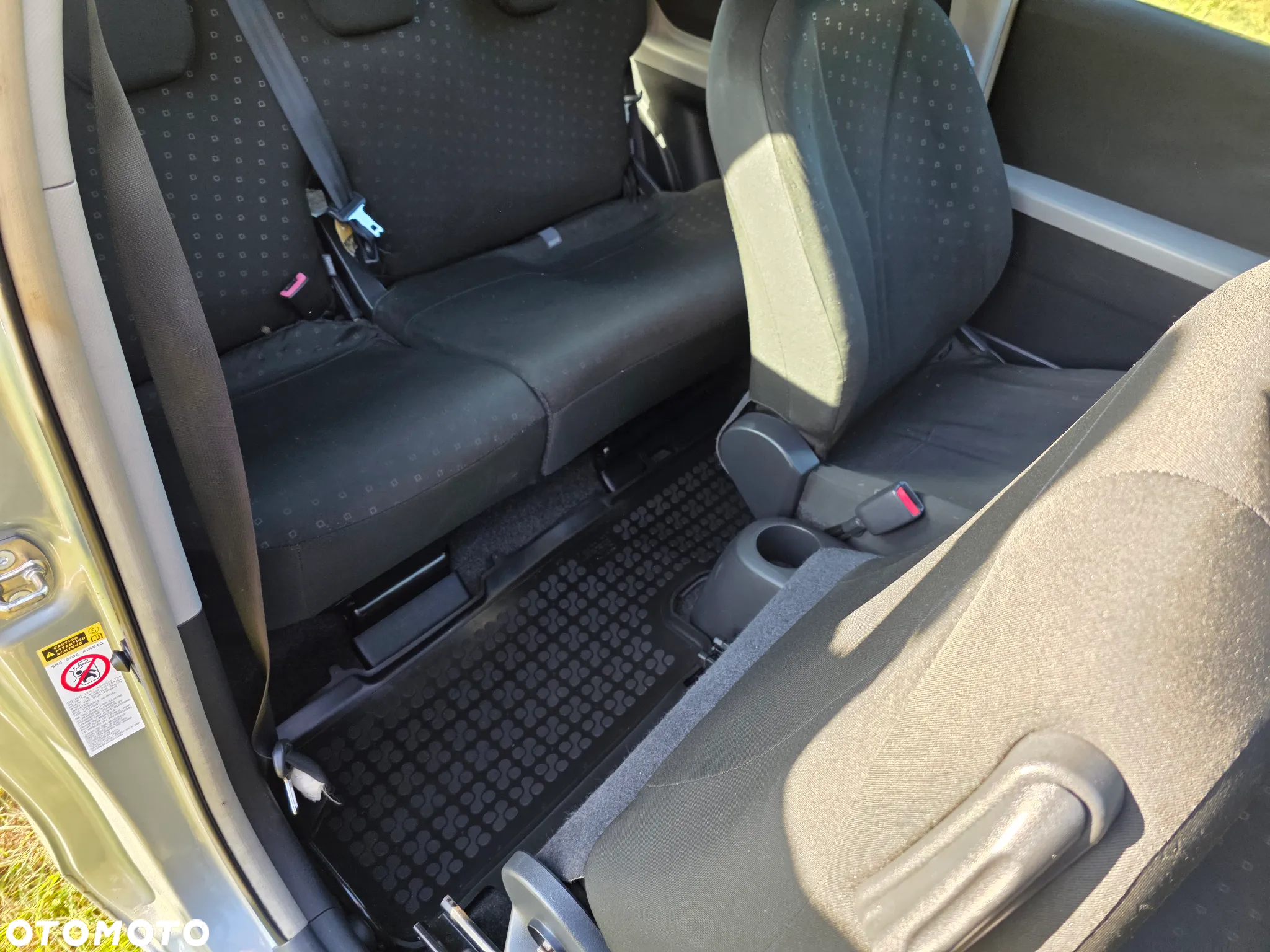 Toyota Yaris 1.4 D-4D - 21