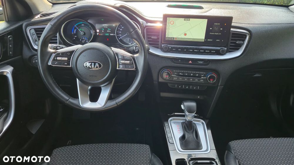 Kia Ceed SW 1.6 GDI DCT OPF Plug-in-Hybrid Platinum Edition - 12