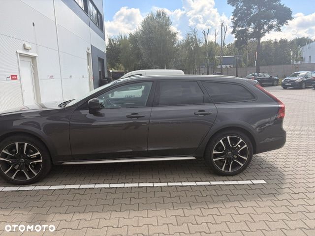 Volvo V90 B5 D AWD Ultimate Bright - 4