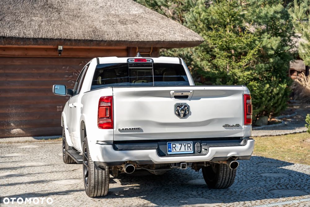 RAM 1500 5.7 Crew Cab Laramie - 19