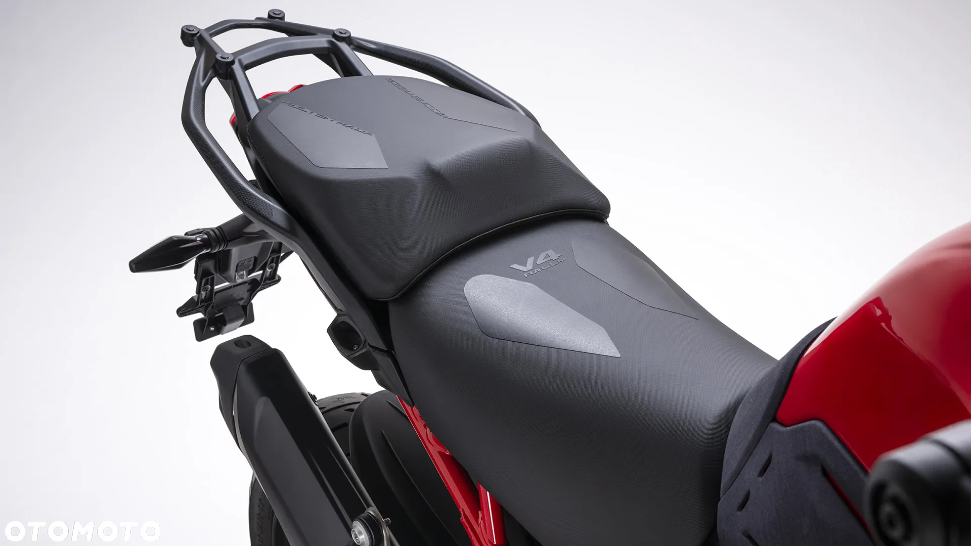 Ducati Multistrada - 10
