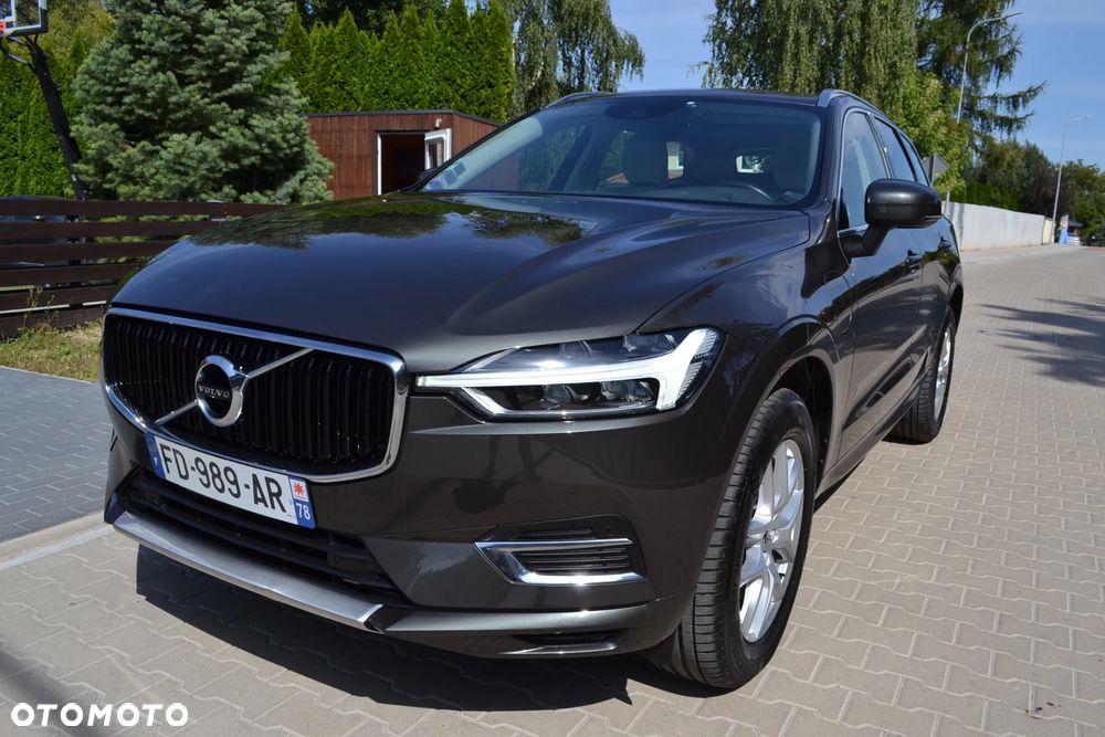 Volvo XC 60 T8 AWD Plug-In Hybrid Momentum Pro - 2