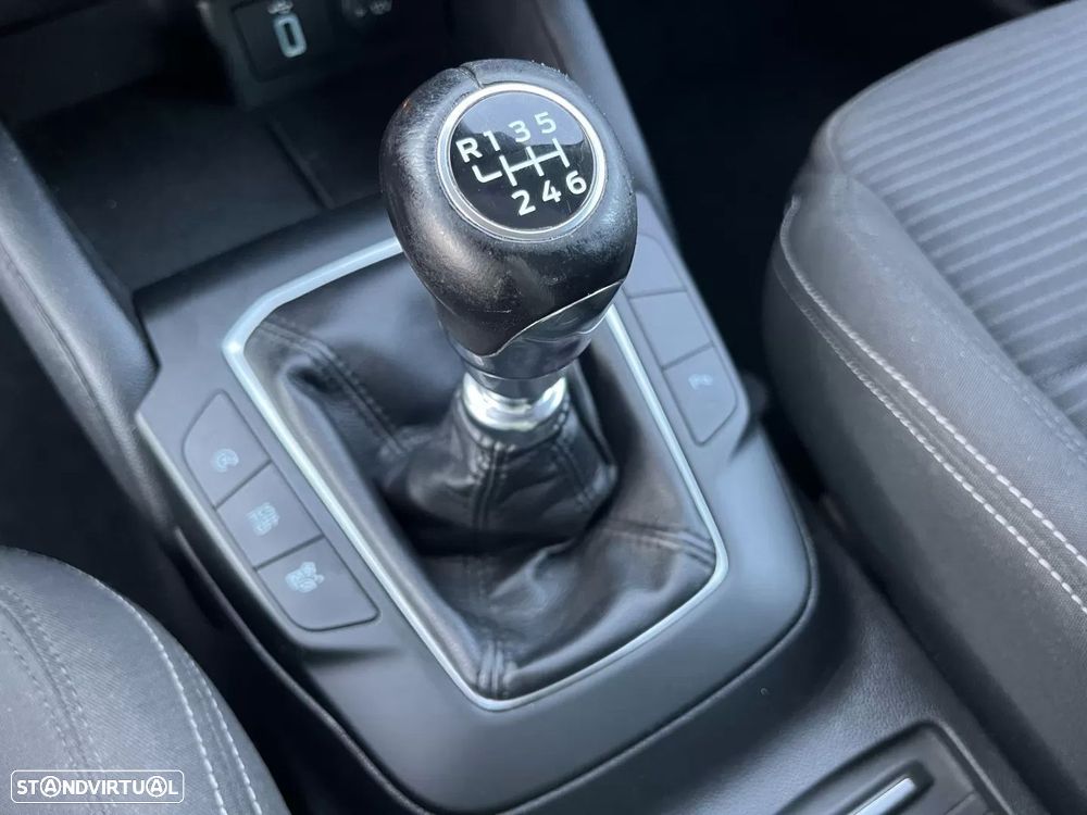 Ford Focus SW 1.5 EcoBlue S&S TITANIUM DESIGN - 35