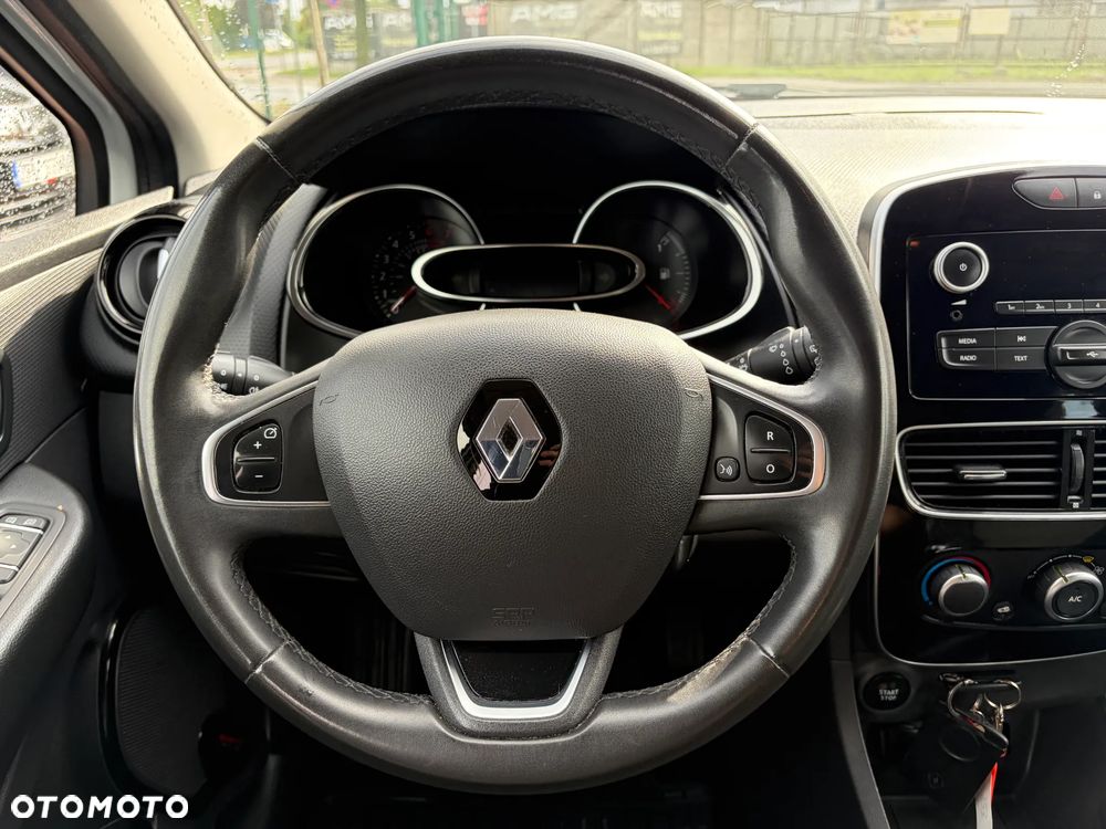 Renault Clio (Energy) TCe 75 Start & Stop LIMITED - 17
