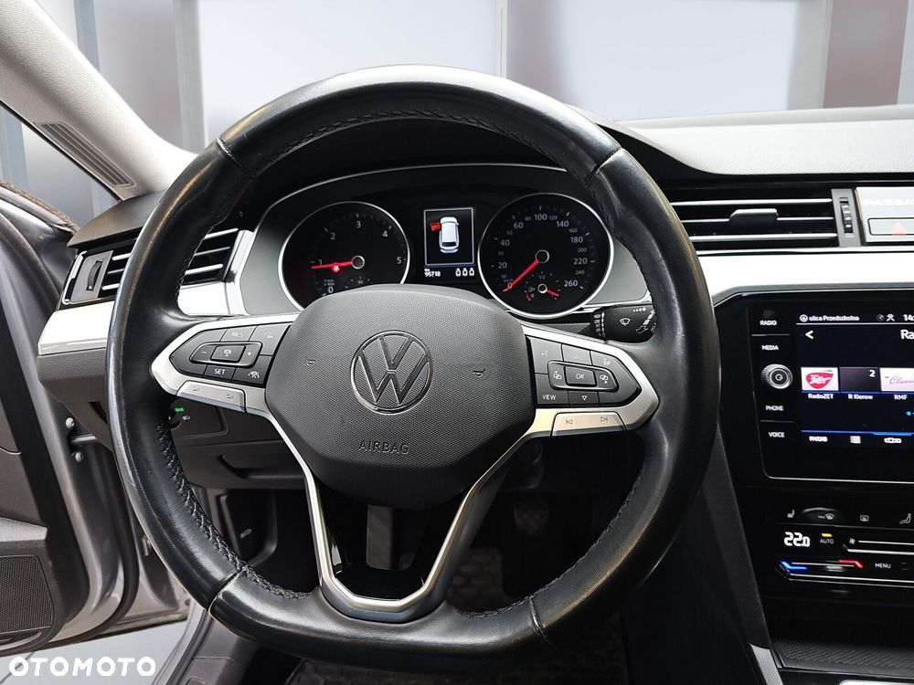 Volkswagen Passat 2.0 TDI EVO Business - 14