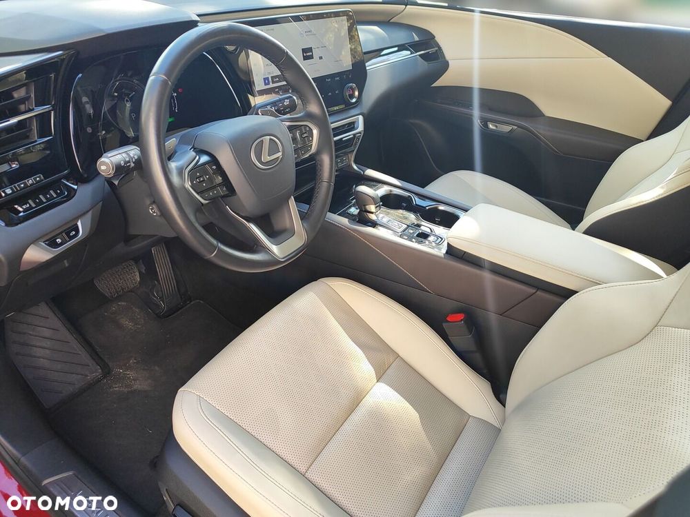 Lexus RX - 14