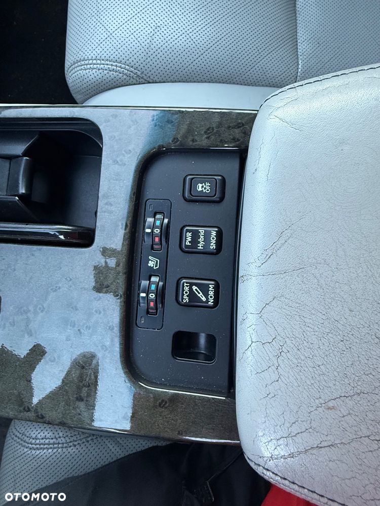 Lexus GS 450h Prestige + - 14