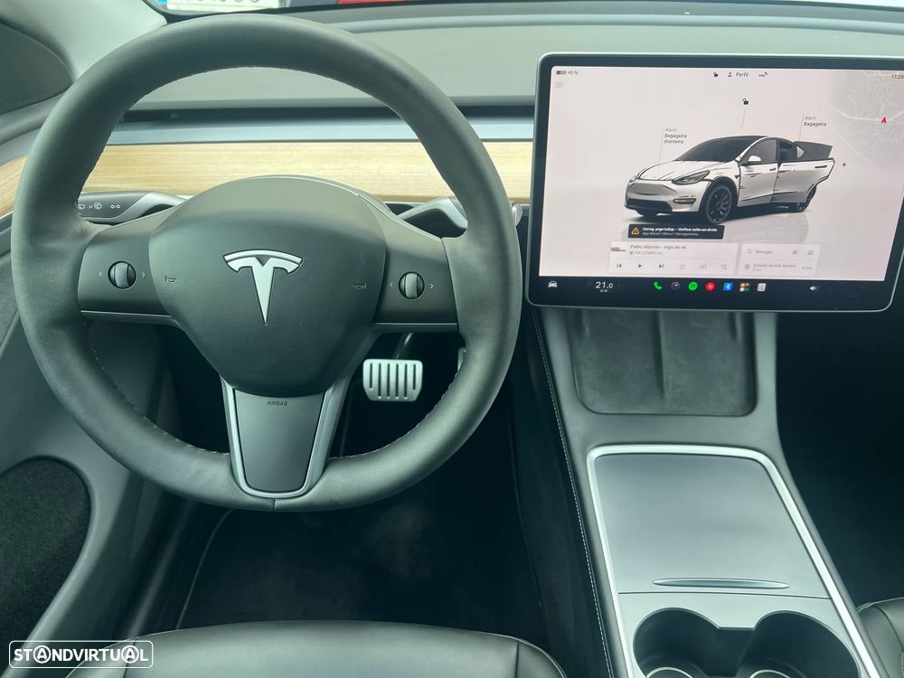 Tesla Model Y Performance Dual Motor AWD - 9