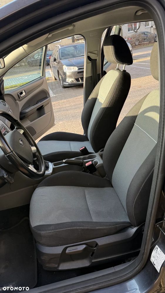 Ford Focus - 19