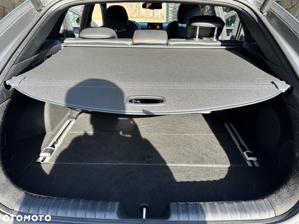 Kia ProCeed 1.6 T-GDI GT - 24