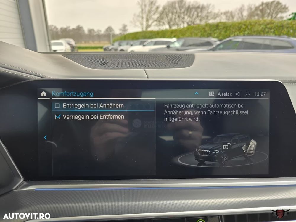 BMW X5 xDrive45e - 32