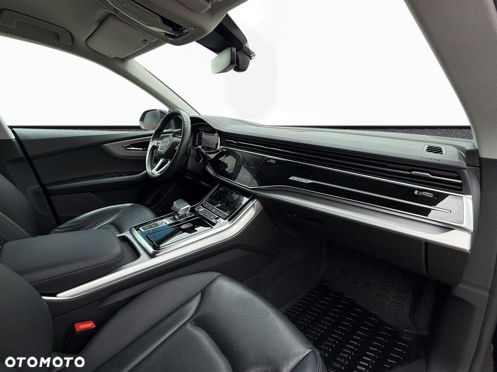 Audi Q8 45 TDI mHEV Quattro Tiptronic - 29