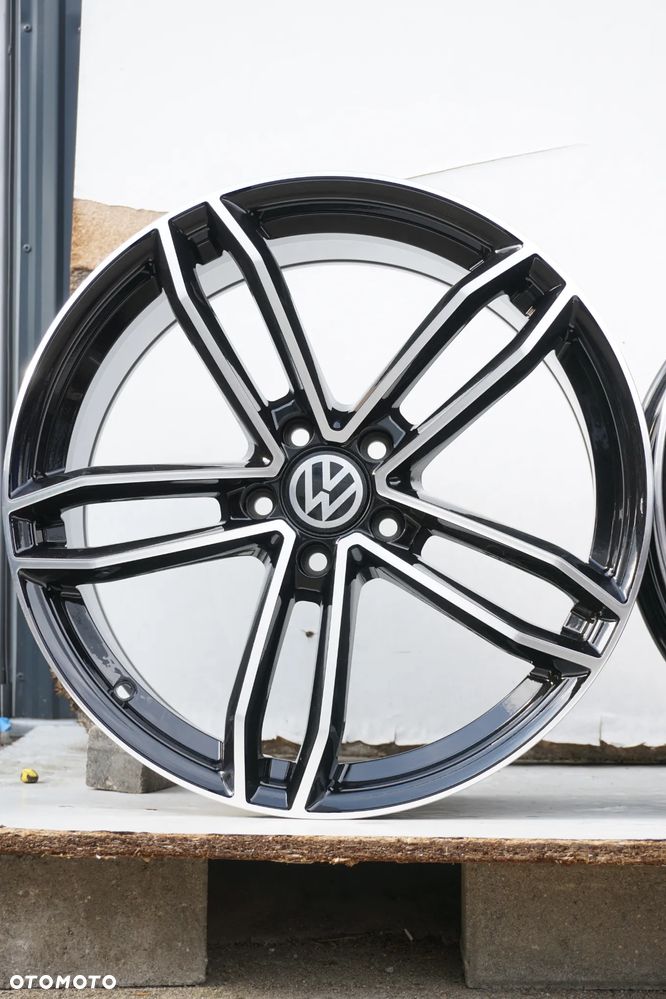 5x112 19 8,5J et45 VW stan bdb - 5