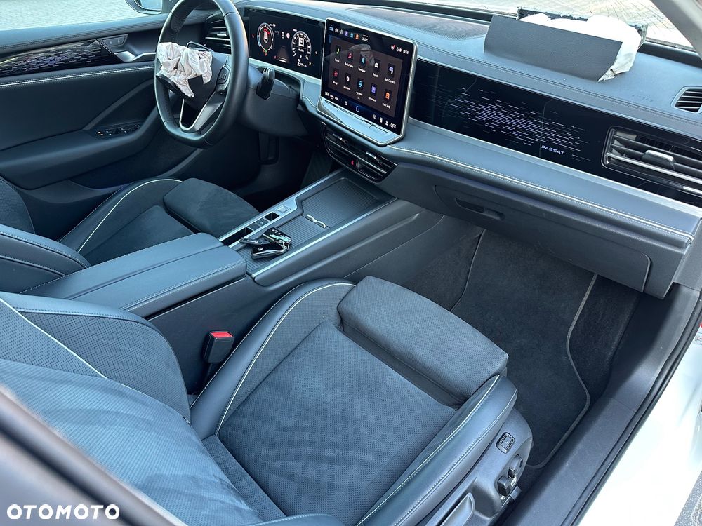Volkswagen Passat - 17