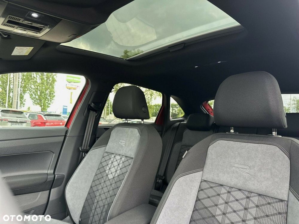 Volkswagen Taigo - 11