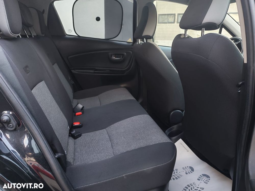 Toyota Yaris 1.5 VVT-i Y20 Club - 6
