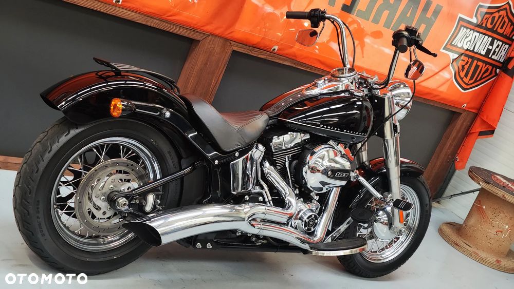 Harley-Davidson Softail Custom - 7