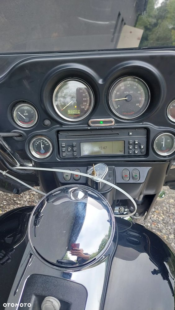 Harley-Davidson FLHT Electra Glide Standard - 5