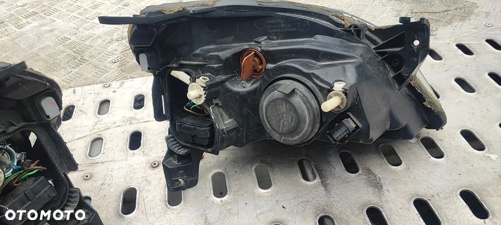 LAMPA PRZEDNIA PRAWA LEWA LAMPY OPEL TIGRA B II 7 BDB - 8