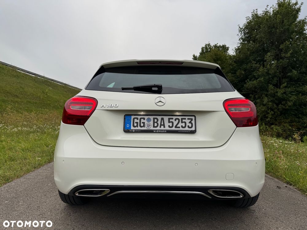 Mercedes-Benz Klasa A 180 Activity Edition - 15