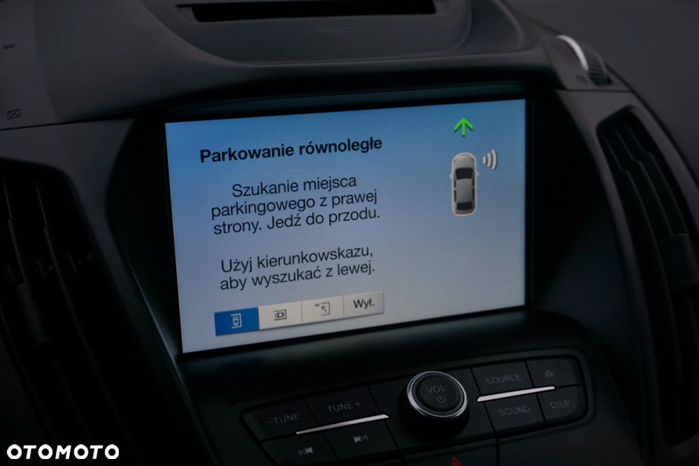 Ford Kuga 2.0 TDCi 2x4 Titanium - 22