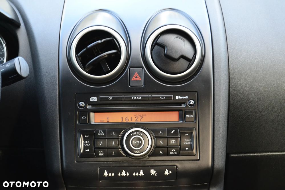 Nissan Qashqai 1.6 Visia - 33