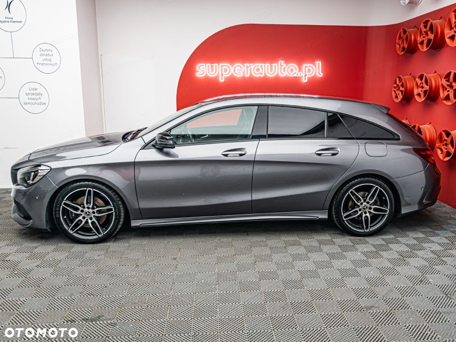 Mercedes-Benz CLA 220 4-Matic AMG Line - 5