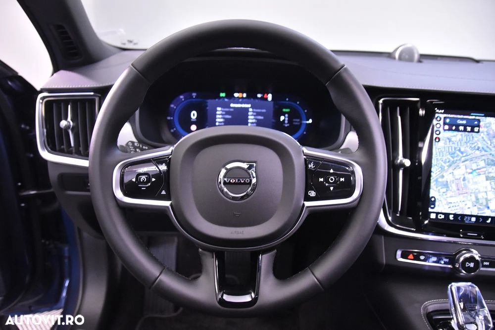 Volvo S90 - 15