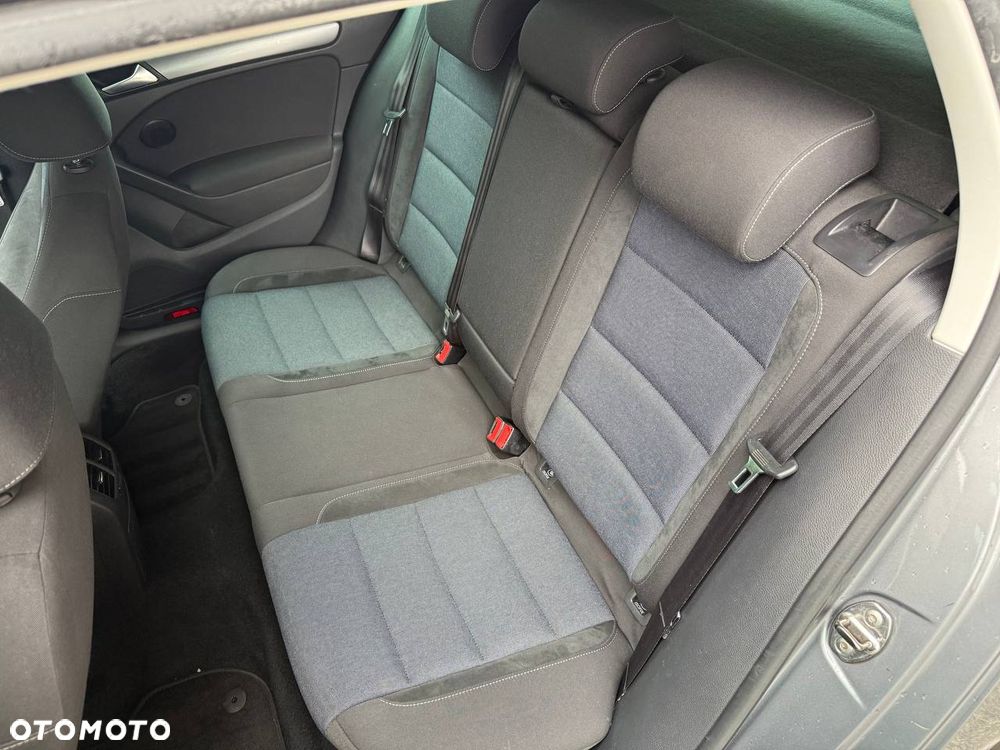 Volkswagen Golf 1.6 TDI Trendline - 25