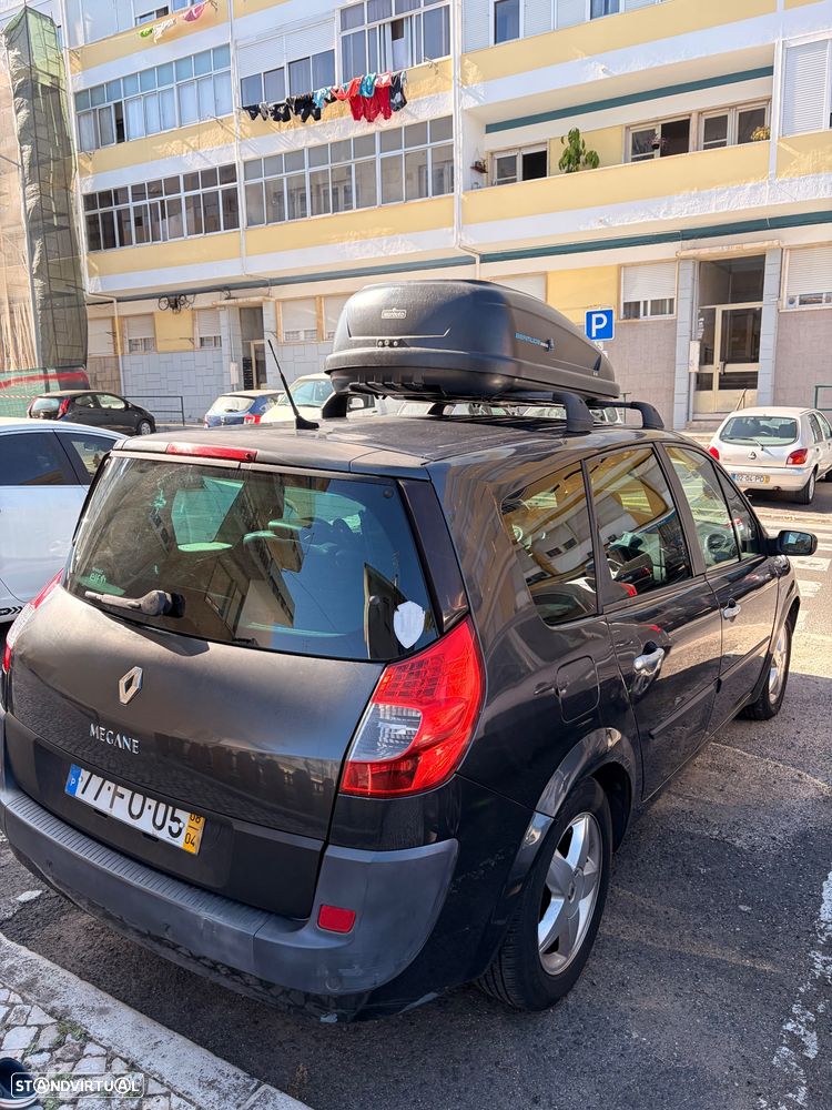 Renault Grand Scénic 1.5 dCi Dynamique S 7L. - 8