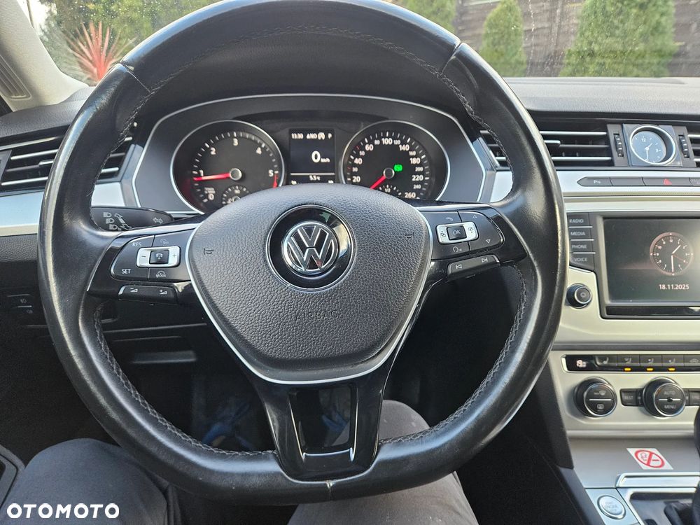 Volkswagen Passat Variant 2.0 TDI Comfortline DSG - 31