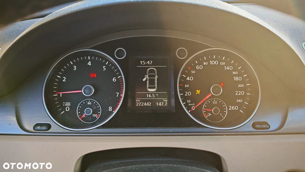 Volkswagen Passat 1.4 TSI BMT Comfortline - 9