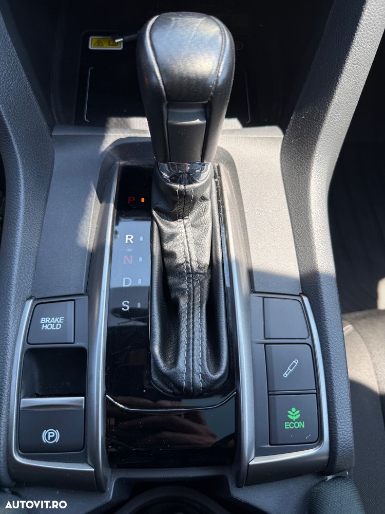 Honda Civic 1.5 VTEC Turbo CVT Sport - 14