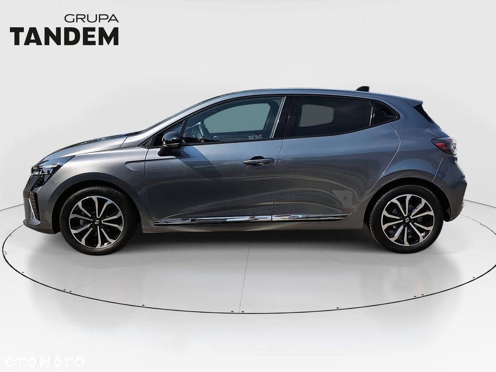 Renault Clio - 8