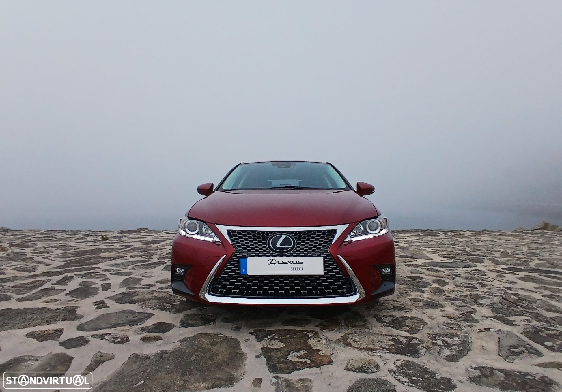 Lexus ct-200h Executive+ - 11