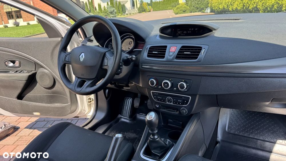 Renault Megane 1.6 16V 110 Expression - 22