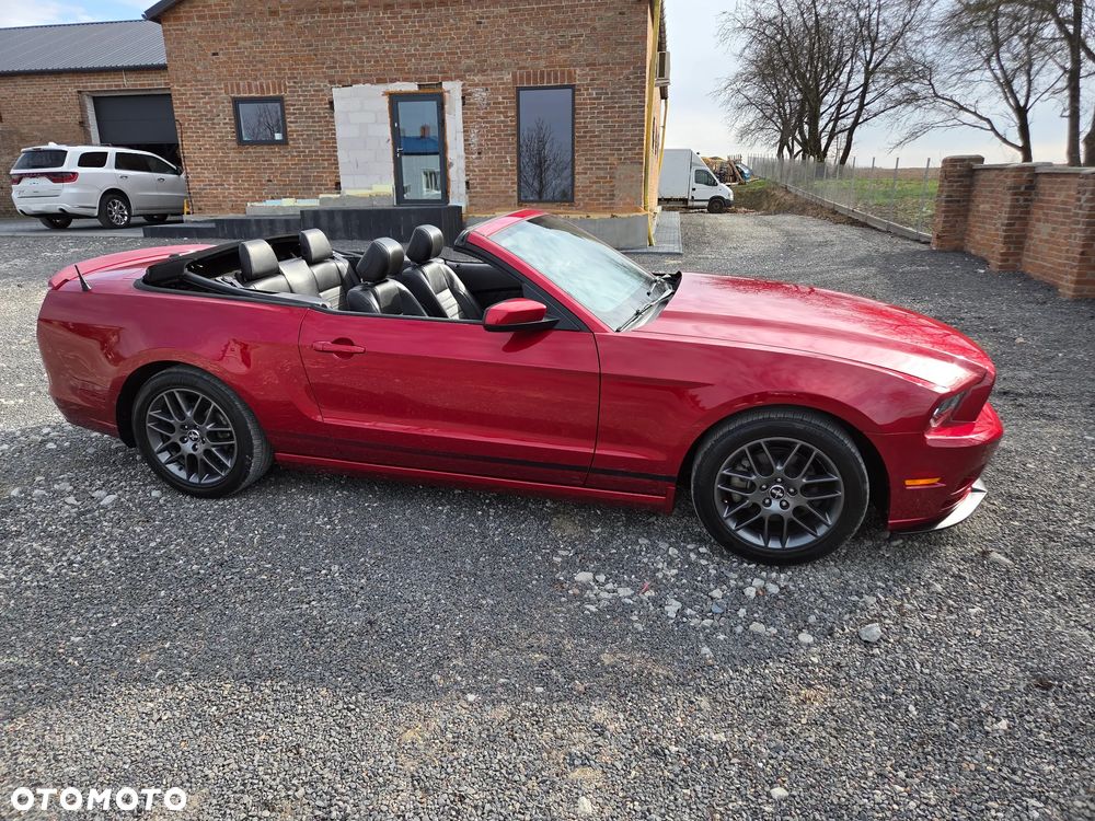Ford Mustang 3.7 V6 Premium - 14