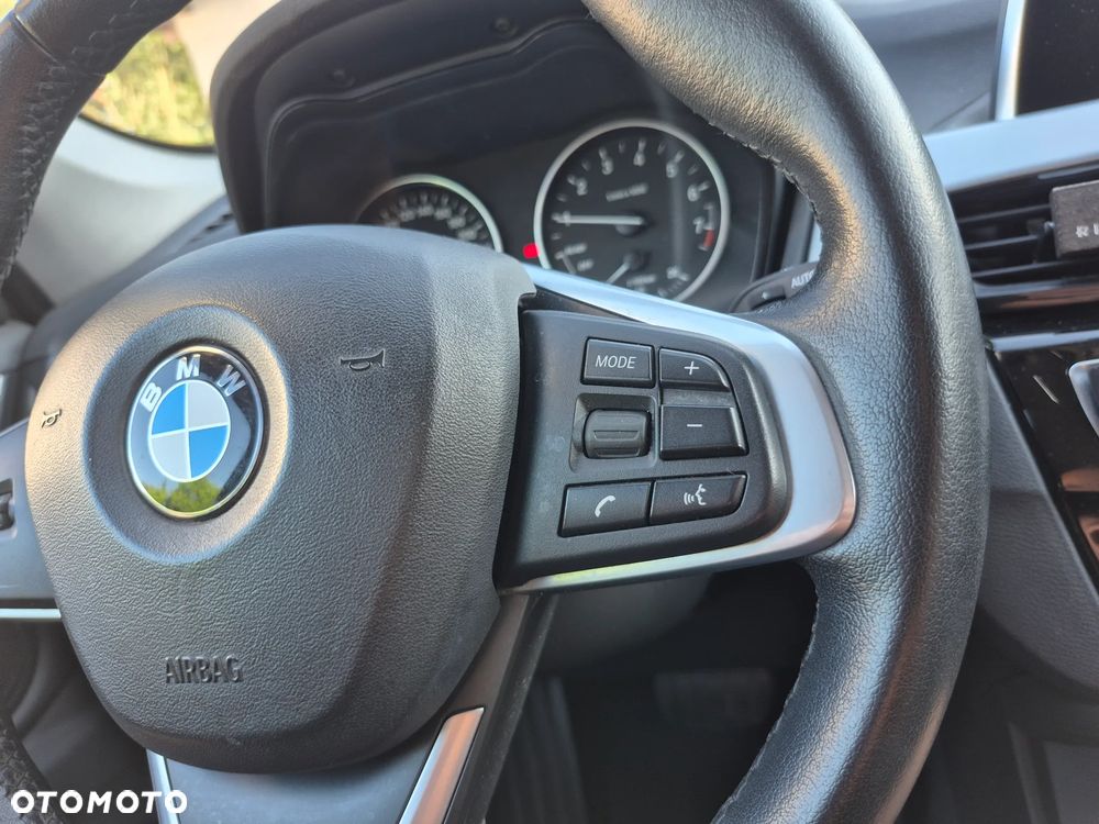 BMW X1 - 16
