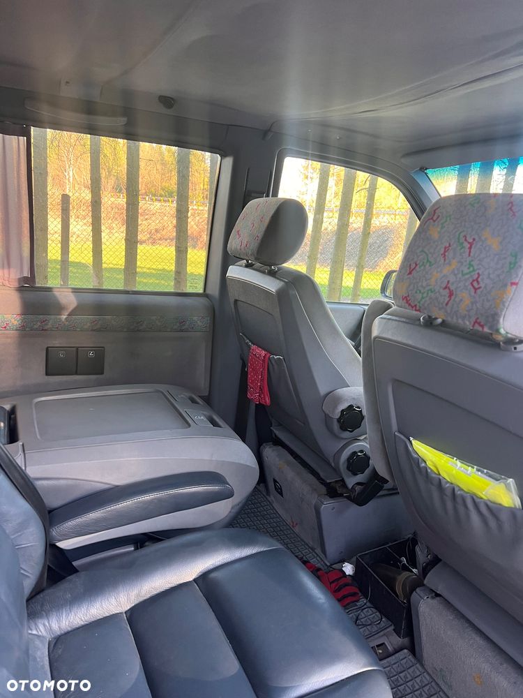 Mercedes-Benz Klasa V - 15