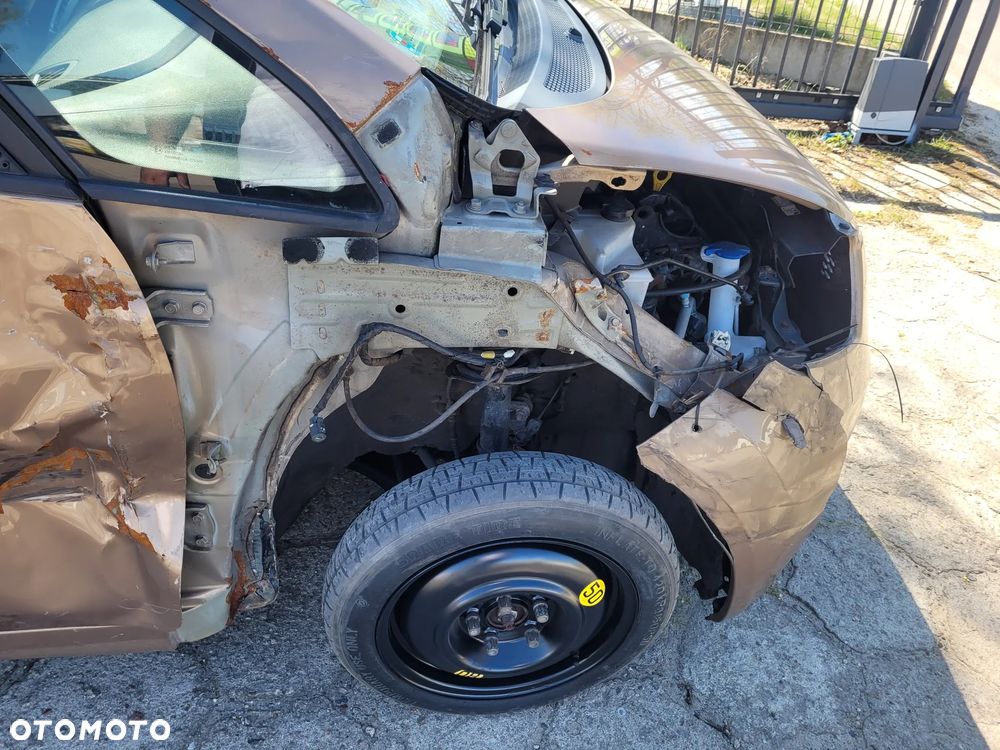 Kia Venga 1.4 L - 13